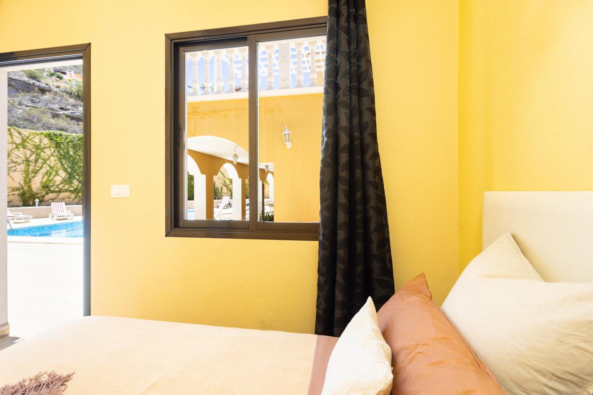 Classbnb - Luxurious Villa 1,5 Kilometers From Costa Adeje ภายนอก รูปภาพ